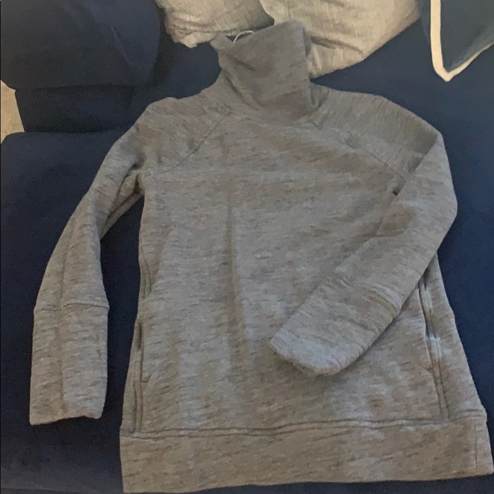 Lululemon Sweatshirt